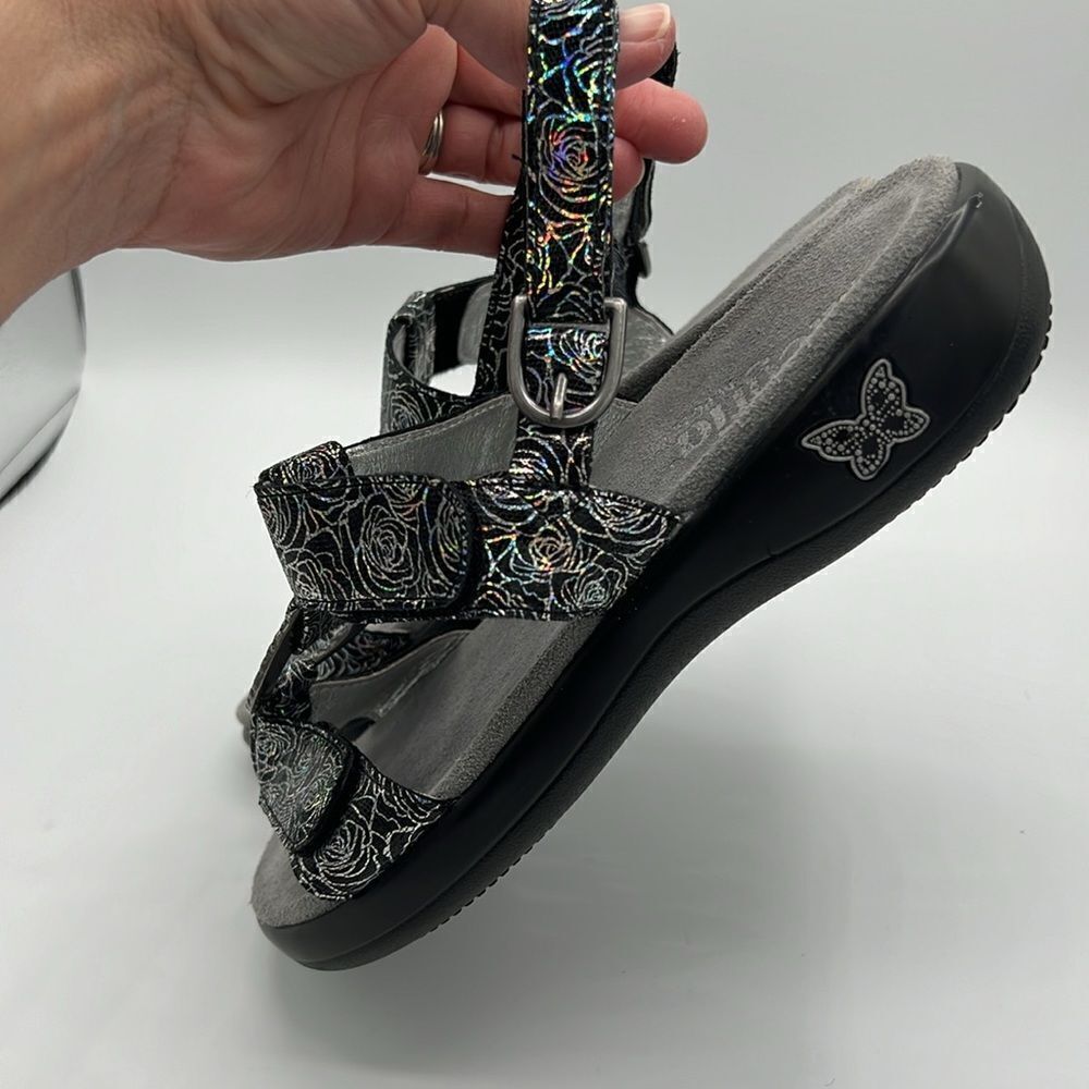 Alegria by PG Lite Steel Rosette Julie Leather Sandal Size 8 - 8.5 B17A‎ - Picture 5 of 9